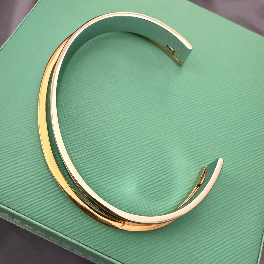 💝💝Brand New Agnès b. Gold and Silver Women's Bangle💝💝 - Picture 2 of 4